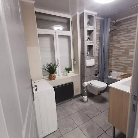 L'Aiscal Appart-Hotel 6 Personnes Calais Exterior photo