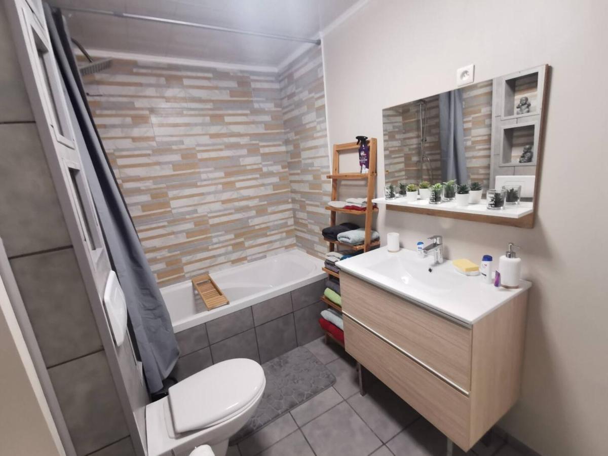 Apartment L'aiscal Appart-hotel 6 Personnes Calais